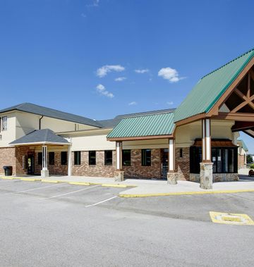 Riverside Inn and Suites Danville