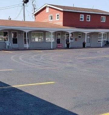 Skyways Motel