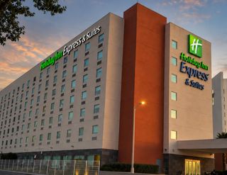 Holiday Inn Express & Suites Juarez