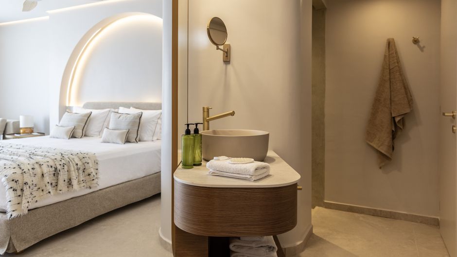Albatros Hotel Room
