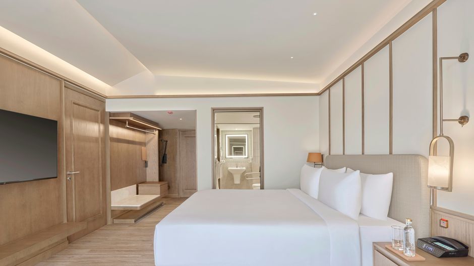 Slohh by Roach Bengaluru Room