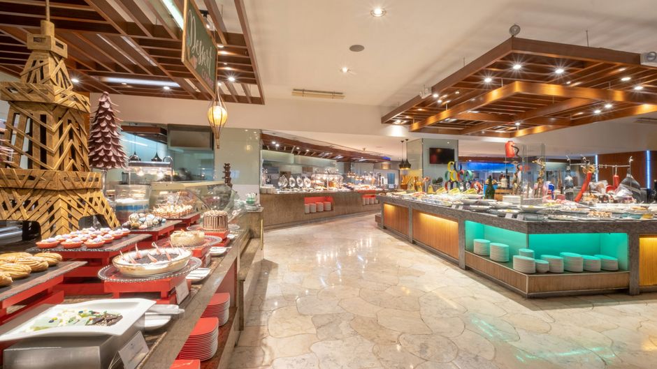 Marco Polo Plaza, Cebu Restaurant