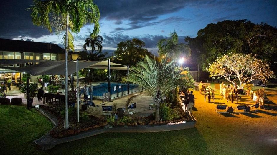 Walkabout Lodge Exterior