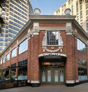 Sheraton Grand Sacramento Hotel