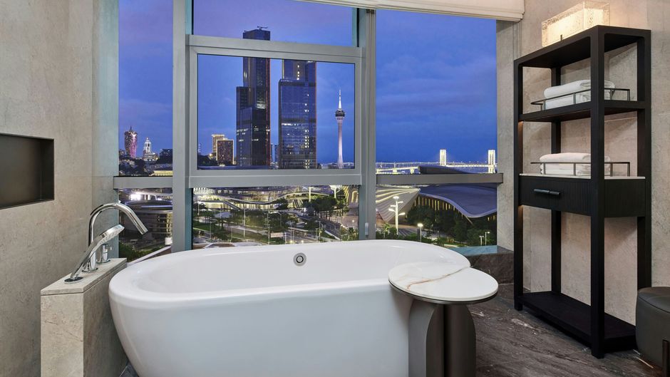 Courtyard by Marriott Zhuhai Room