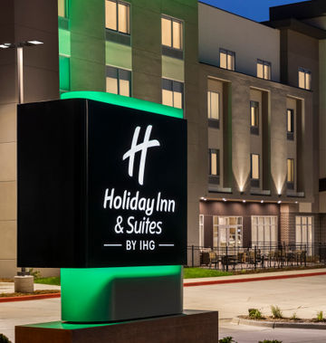 Holiday Inn & Suites Commerce City - Den