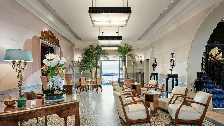 Belles Rives Hotel Lobby