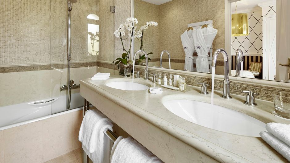 Belles Rives Hotel Room