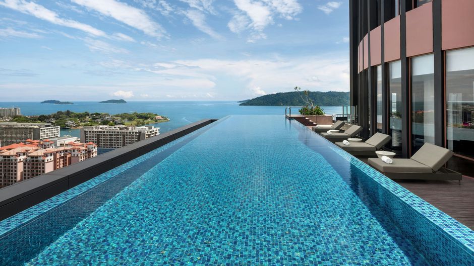 Sheraton Kota Kinabalu Pool