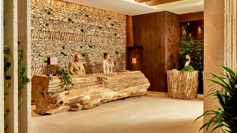 1 Hotel Mayfair Lobby