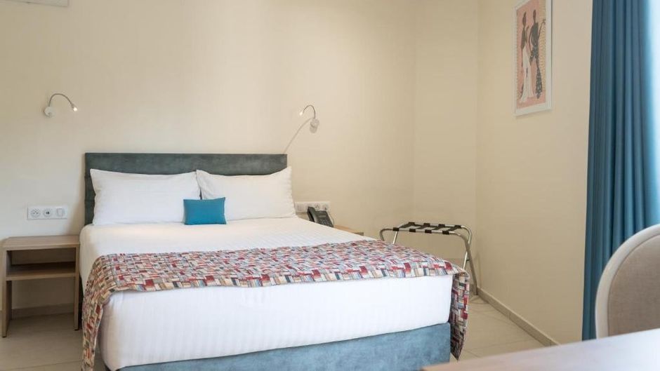 Al Afifa Hotel Room