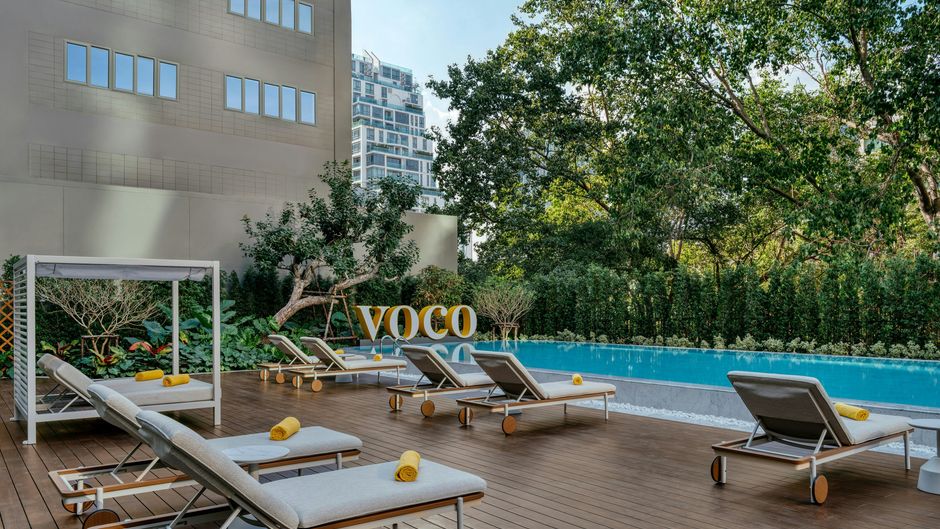 Voco Bangkok Surawong Pool