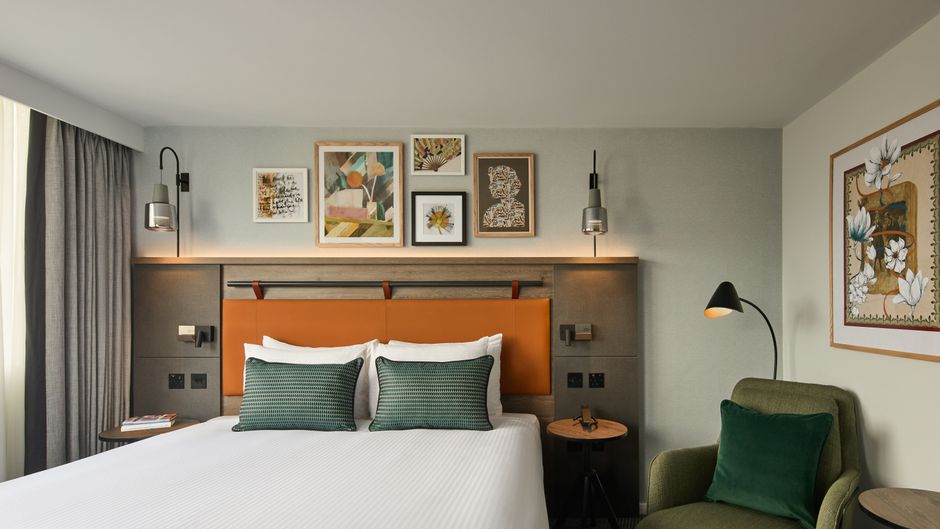 Holiday Inn London Bloomsbury Room