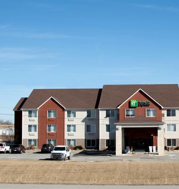 Holiday Inn Express & Stes Maryville