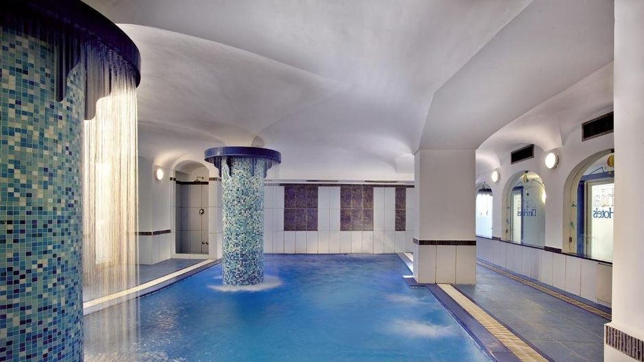 Aragona Palace Terme Pool