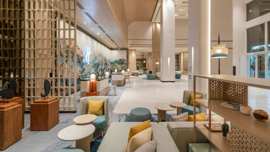 Holiday Inn Pattaya Lobby