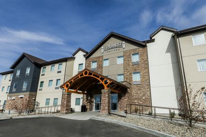 Staybridge Suites Dawson Creek