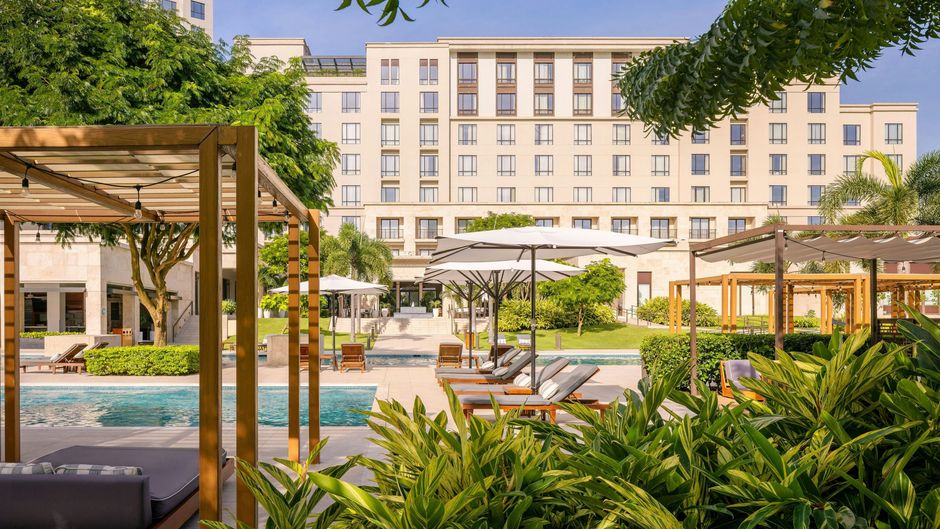 Santa Maria, A Luxury Collection Hotel Pool