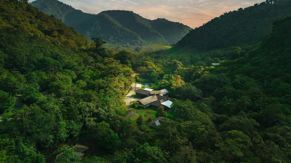 El Silencio Lodge and Spa Exterior