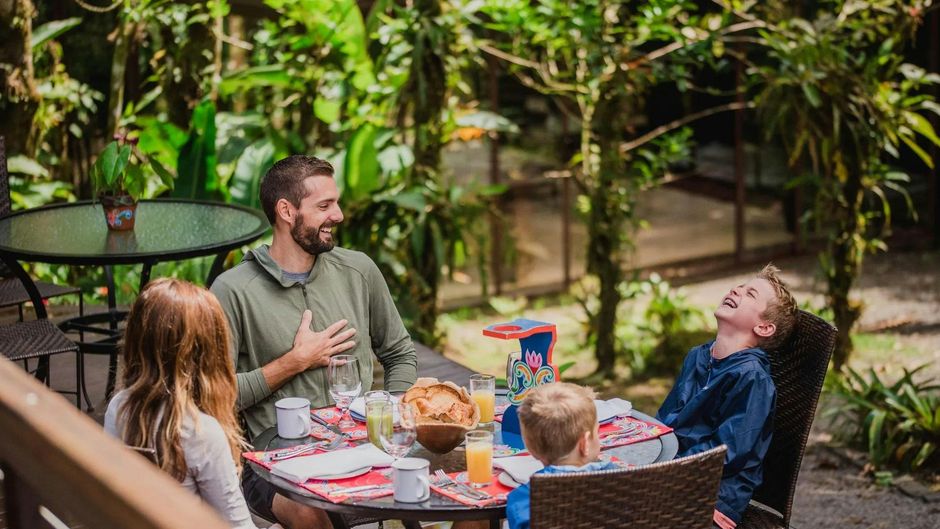 El Silencio Lodge and Spa Restaurant
