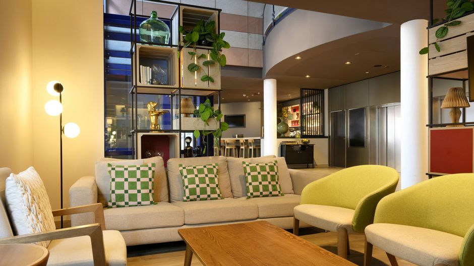 Hotel Nuremberg City Center Lobby