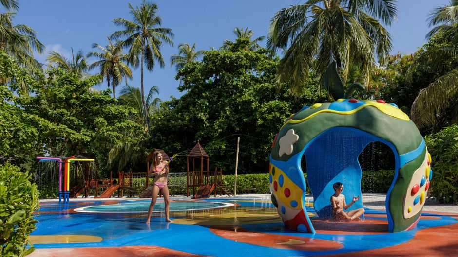 Emerald Maldives Resort & Spa Pool