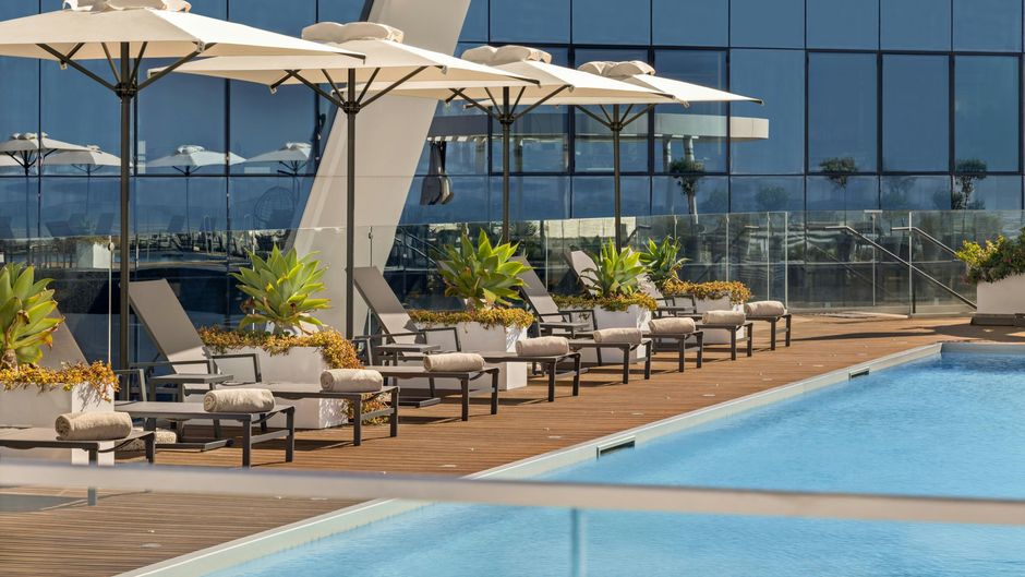 Sheraton Nice Airport Pool