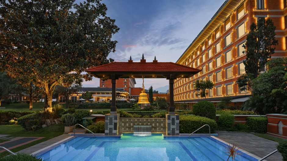 The Soaltee Kathmandu, Autograph Coll. Pool