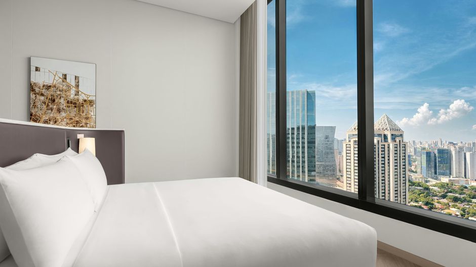 AC Hotel Manila Room