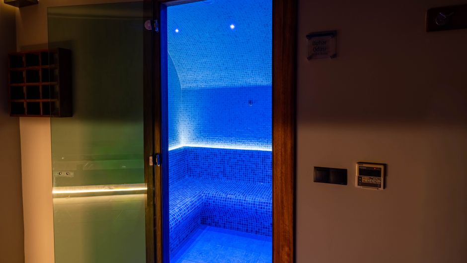Holiday Inn Express Manisa West Spa