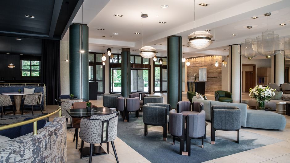 Hotel Paris Marne-la-Vallee Lobby