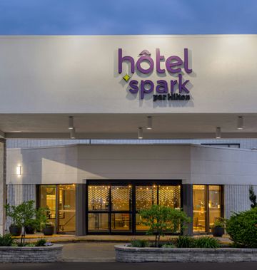 Spark by Hilton Montreal Brossard