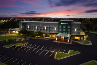 Holiday Inn