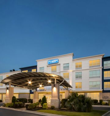 City Express by Marriott Pooler Savannah