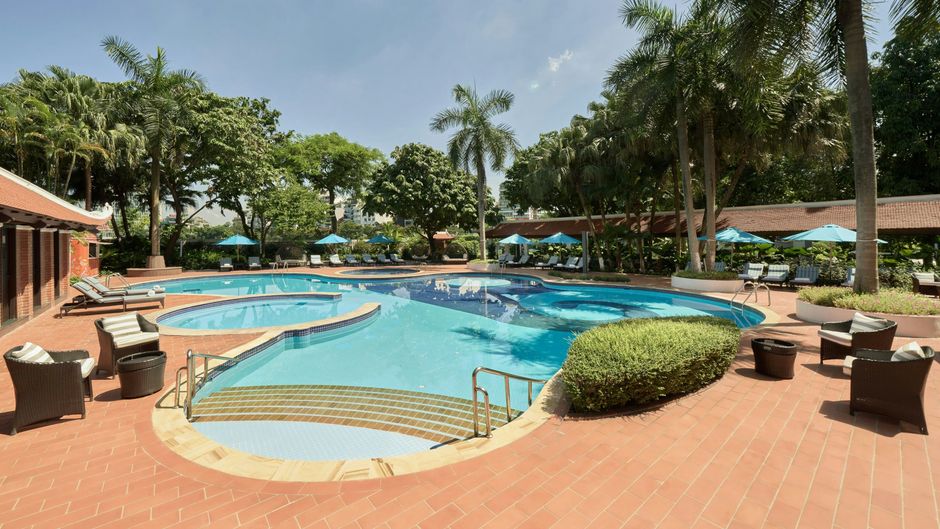 Sheraton Hanoi Hotel Pool