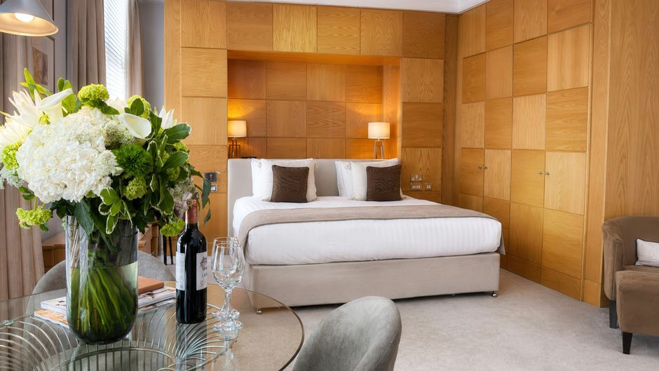 London Bridge Hotel Suite