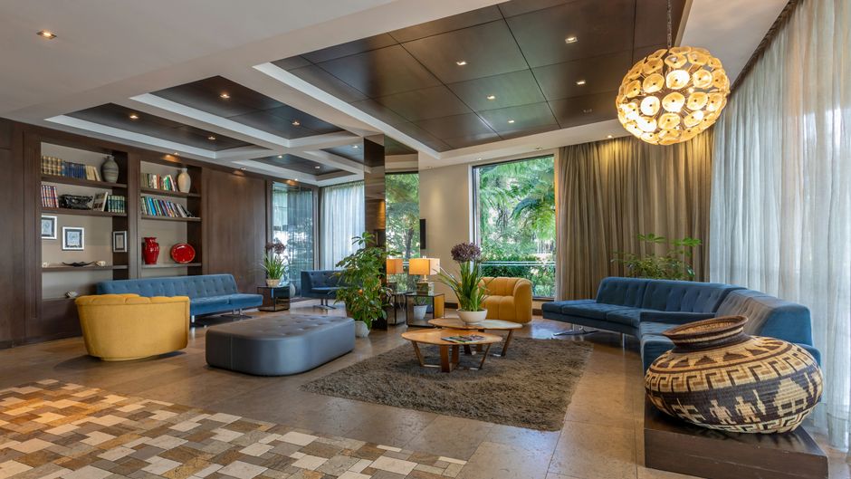 Hotel Morrison 114 Lobby