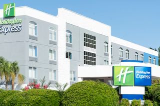 Holiday Inn Express Columbia NE