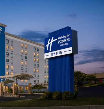 Holiday Inn Express & Sts W Catonsville