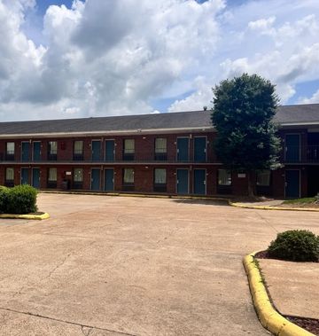 Delta Inn