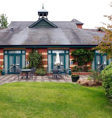 Wigan Oak Hotel