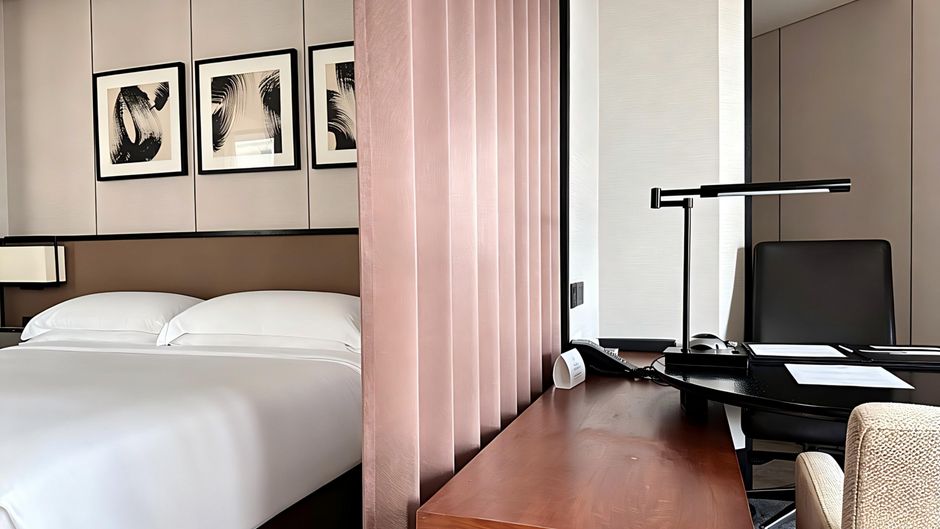 InterContinental Shanghai NECC Suite
