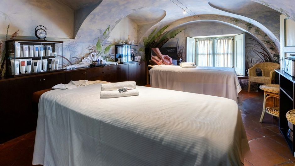 Castello Di Guarene Spa