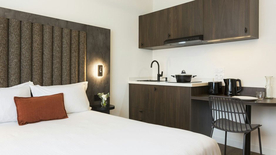 Neho Suites Saint-Jean de Maurienne Room