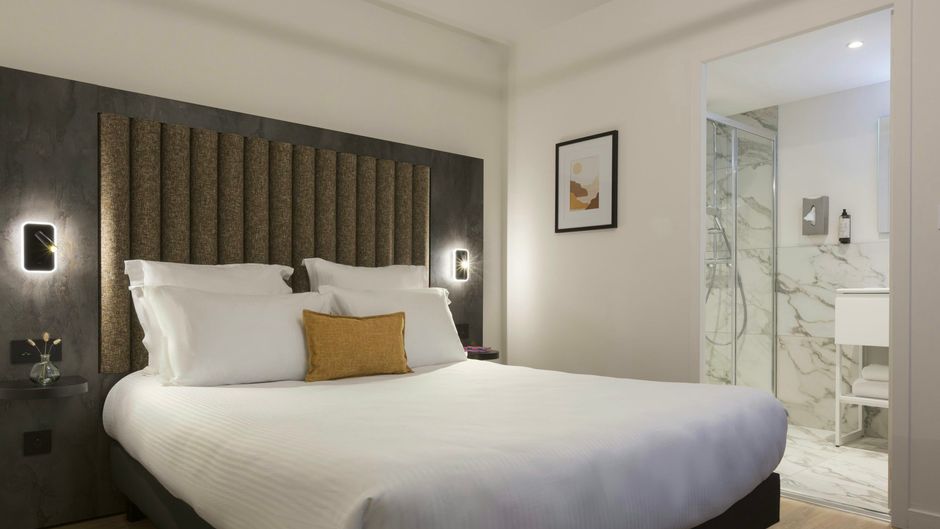 Neho Suites Saint-Jean de Maurienne Room