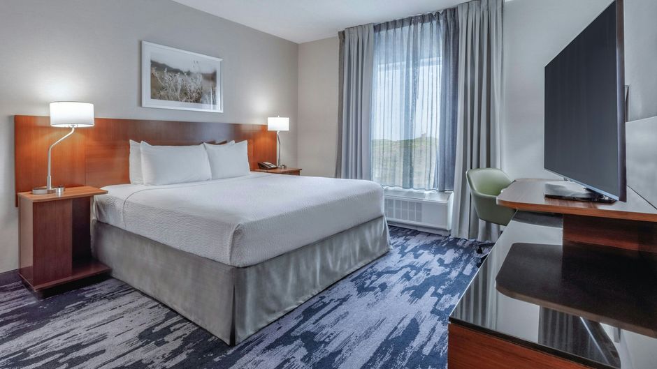 Fairfield Inn & Suites St. John's Room
