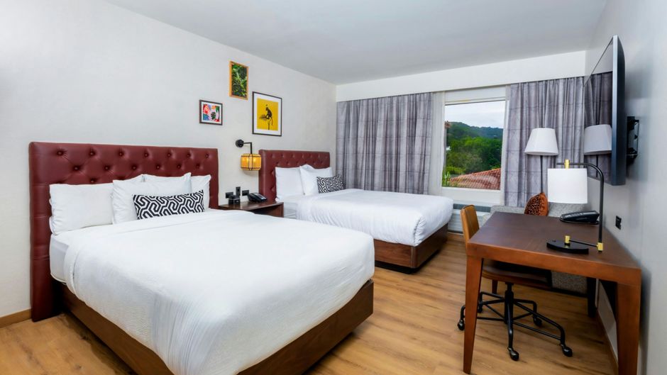 Four Points by Sheraton San Jose Room