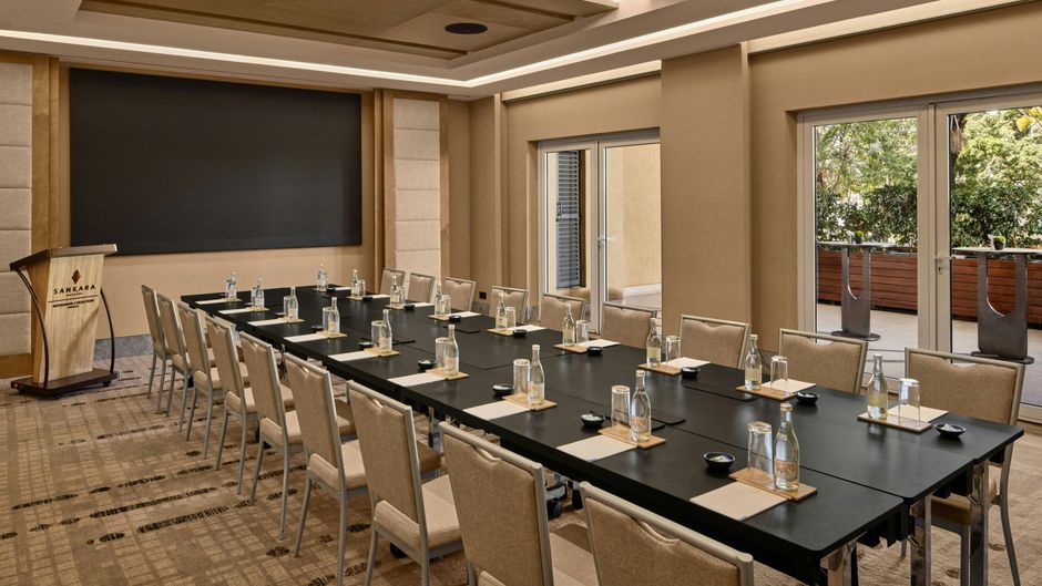 Sankara Nairobi, Autograph Collection Meeting