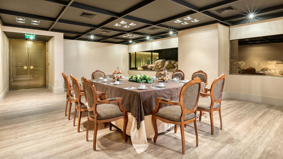 Divani Palace Acropolis Meeting