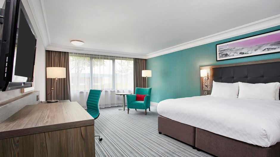 Leonardo Hotel Aberdeen Airport Room